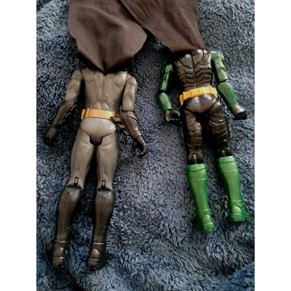 DC Comics 12" action figures‎ BATMAN & ROBIN set 2018 Missions True Moves - Picture 4 of 7
